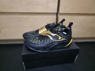 Way of Wade 808 2 V2 size 8, View more