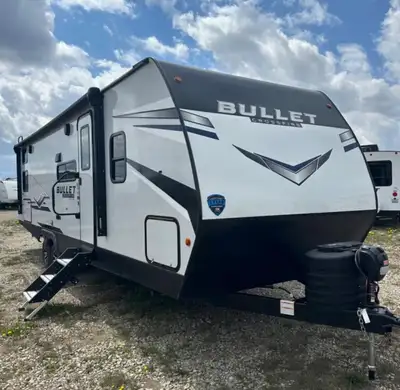 The 2024 Keystone Bullet Crossfire 2680BH is a lightweight, family-friendly travel trailer featuring...
