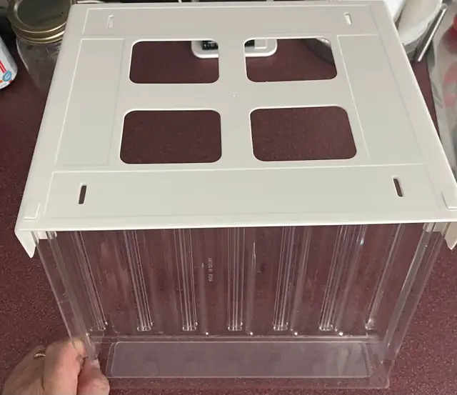 Coffee Pot holder in Kitchen & Dining Wares in Corner Brook - Image 4