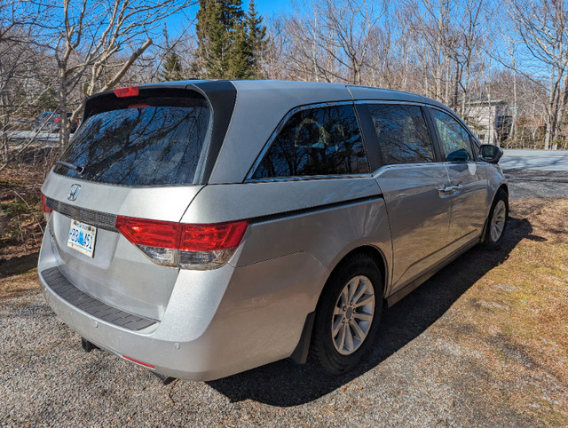 2014 Honda Odyssey Low KM with Summer and Winter Tires/ Rims in Cars & Trucks in City of Halifax