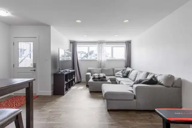 2 bed 2 bath basement suite for rent West Lethbridge