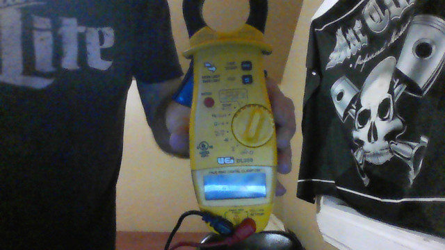Clamp - on Multimeter in Hand Tools in Thunder Bay
