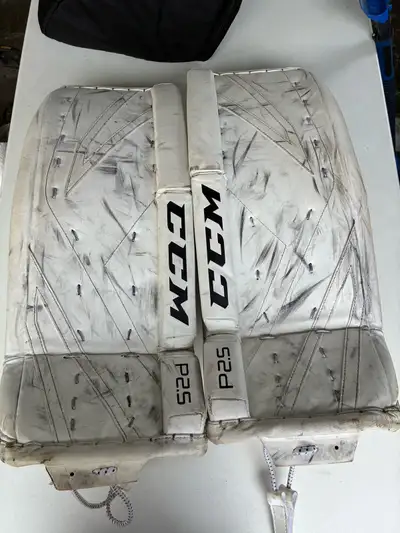 CCM P2.5 youth goalie pads, View more