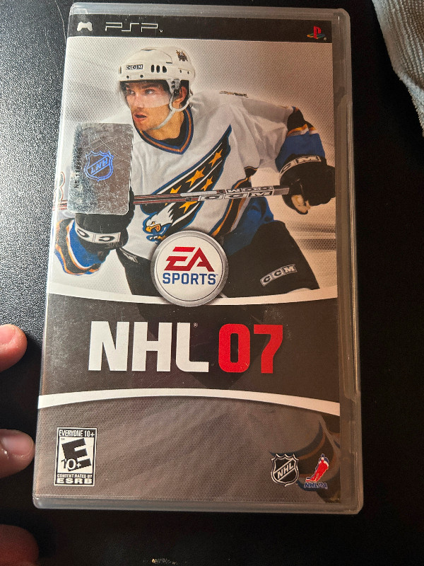 NHL 2007 (2006, CIB, PSP) in Sony PSP & Vita in Calgary