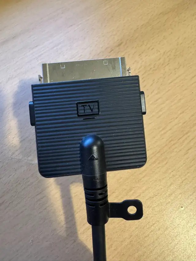 Samsung One Connect Cable in Video & TV Accessories in City of Montréal - Image 4