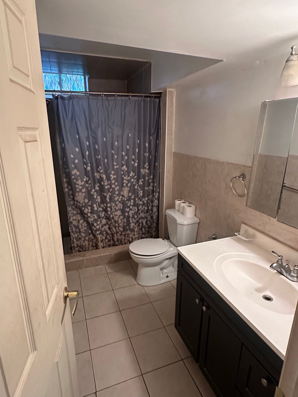 2 Bedroom Basement Apartment for Rent – Vaughan - December 5