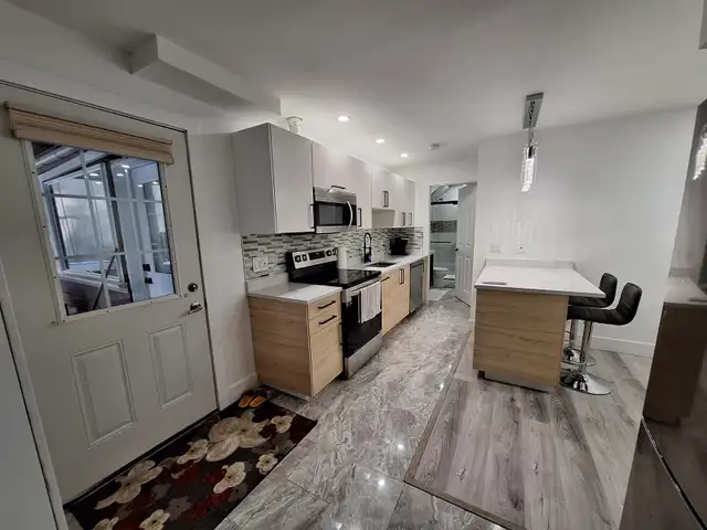1 bed, 1 bath basement suite in Long Term Rentals in Victoria - Image 3