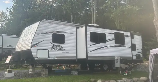 Jayco Jay Flight SLX 287BHS 2018 in Travel Trailers & Campers in Lévis - Image 4