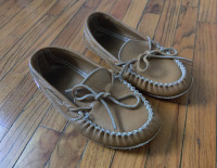 SoftMoc Leather Moccasin Slippers, Womens Size 8