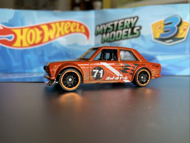 Hotwheels '71 Datsun 510 Mystery Models 3 dans Jouets et jeux  à Laval/Rive Nord