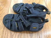 Keen sandals open toe size 10 toddler
