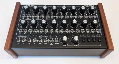 Doepfer Dark time analog sequencer, blue leds edition, View more