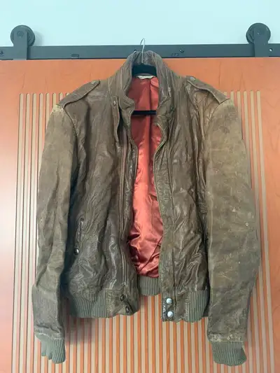 Men’s RETRO Leather Bomber Jacket & Pants, View more