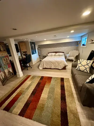 Spacious room for rent