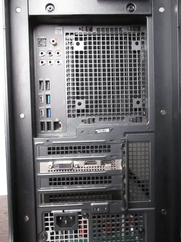 Alienware Aurora R14 Computer Ryzen 9 5900 32GB 2TB NVMe GTX1650 in Desktop Computers in City of Toronto - Image 9