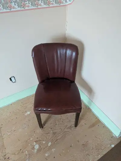Free Chair , View more