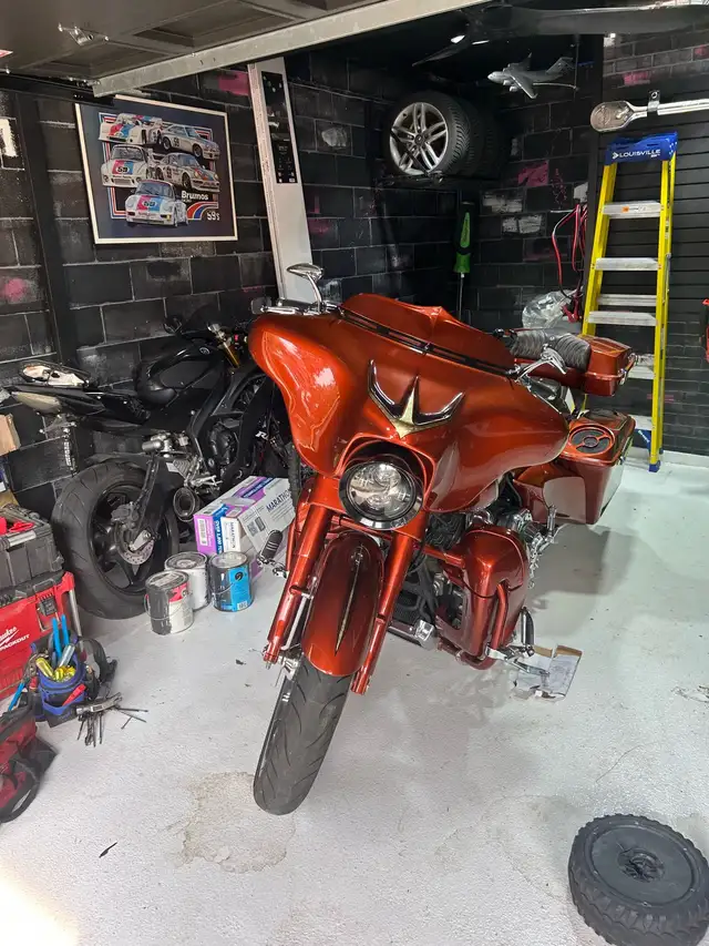 Harley-Davidson custom in Touring in Oakville / Halton Region - Image 4
