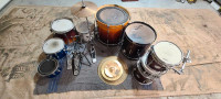 Drums and accessories 