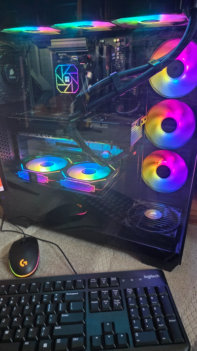 7800X3D RTX5070 32GB 3TB X870 1000W GAMING PC, View more