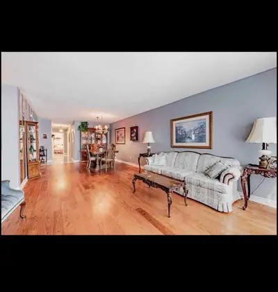 Master bedroom available for rent in a 3-bedroom house in North York. One parking spot is available....