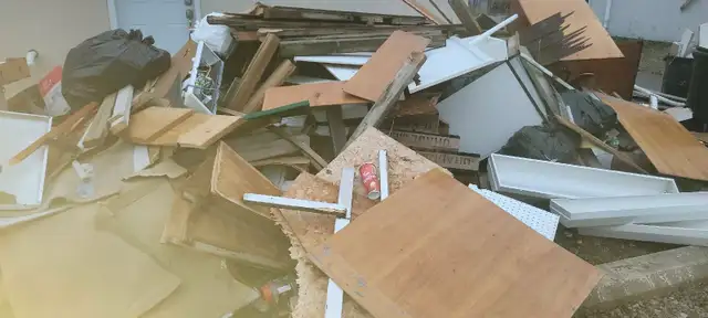 Junk and Garbage removal63005663277443122