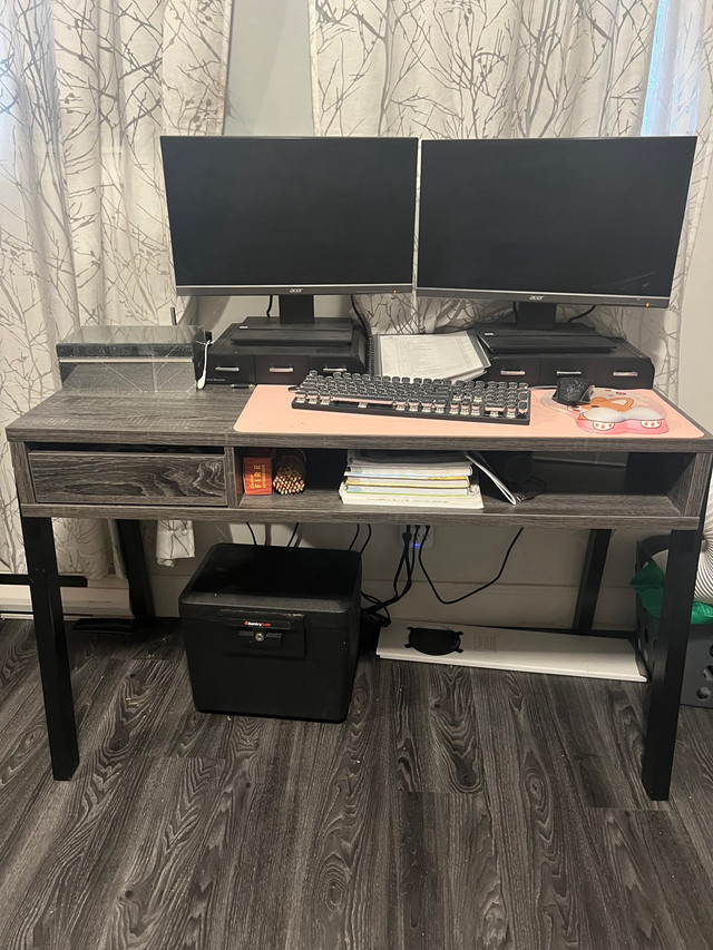 Desk with storage and electrical outlet and usb ports in Desks in Fredericton - Image 2