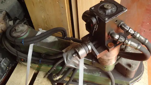HYDRAULIC LATHE TOOL POST MIMIK TRACER in Power Tools in Mississauga / Peel Region - Image 2