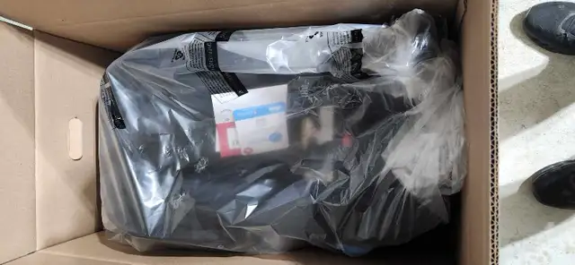 Clek Liing Infant Car Seat in Strollers, Carriers & Car Seats in Edmonton - Image 6