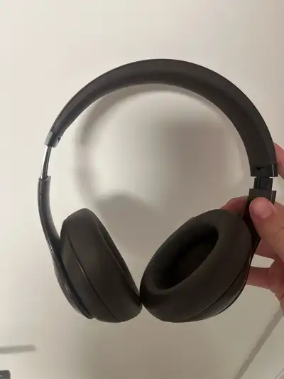 Beats Studio Pro, View more