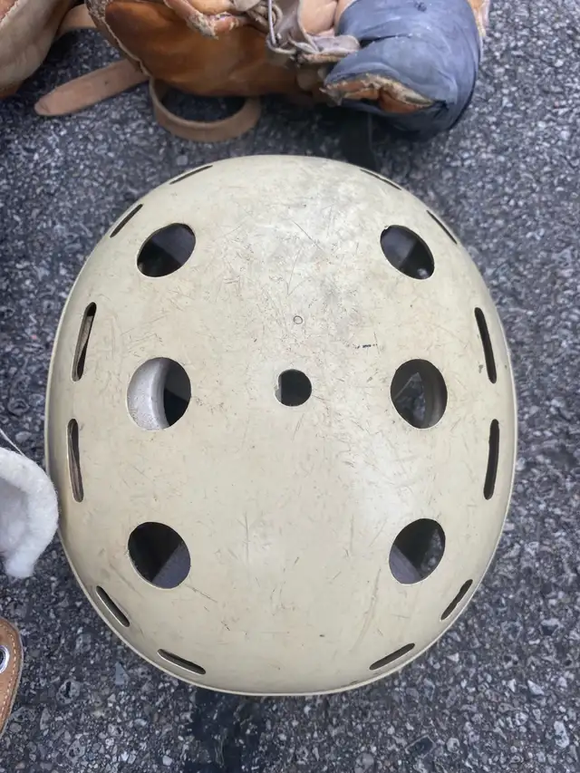 Vintage sporting goods in Hockey in Mississauga / Peel Region - Image 10