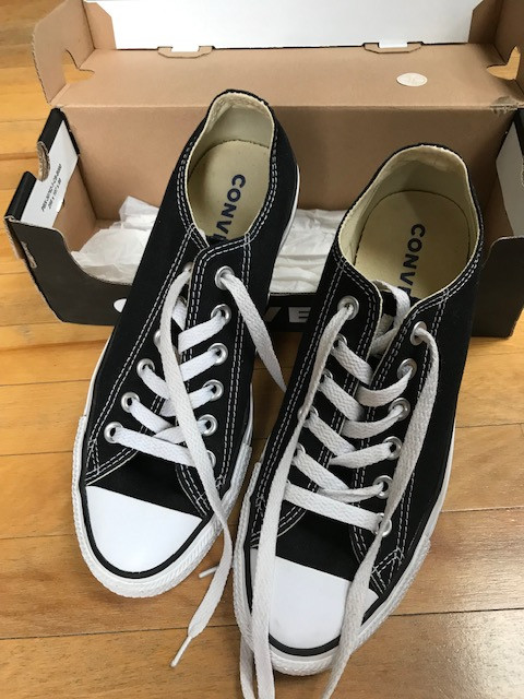CONVERSE - All star sneakers, black in Women's - Shoes in City of Halifax - Image 2