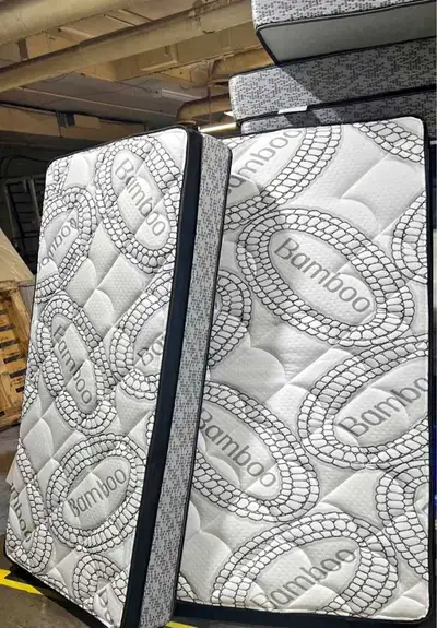 Queen Matelas Neuf, View more