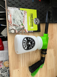 Car wash foam gun 