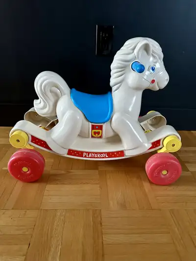Playskool Vintage 1989 Rock N’ Ride Pony 2 en 1 roues et bascule, View more
