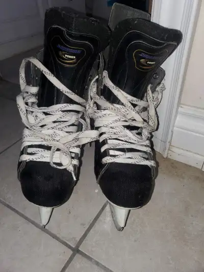 Bauer Supreme 1000 ice skates, size 9.5 d mens, View more