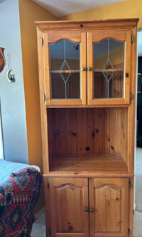 Kitchen Solid Wood Cabinet