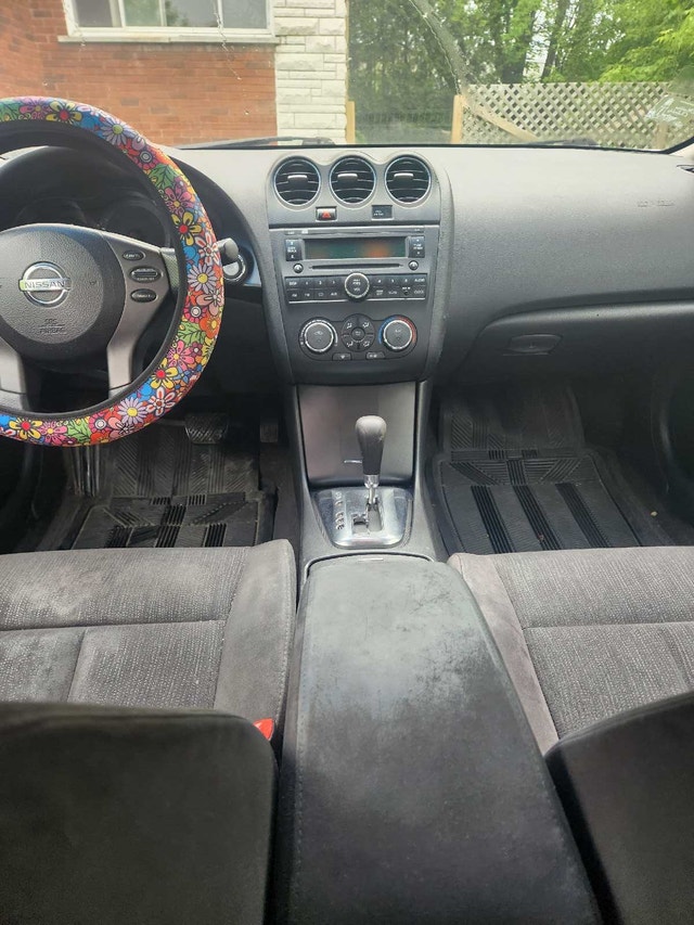 Nissan Altima — photo 5