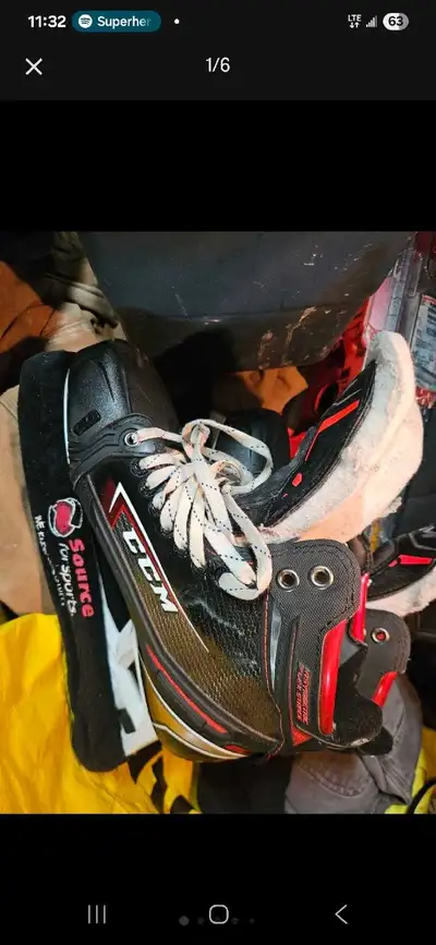 CCM goalie skates 9.5, View more