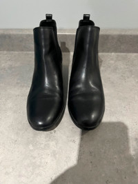 Sam Edelman Booties - Size 7.5