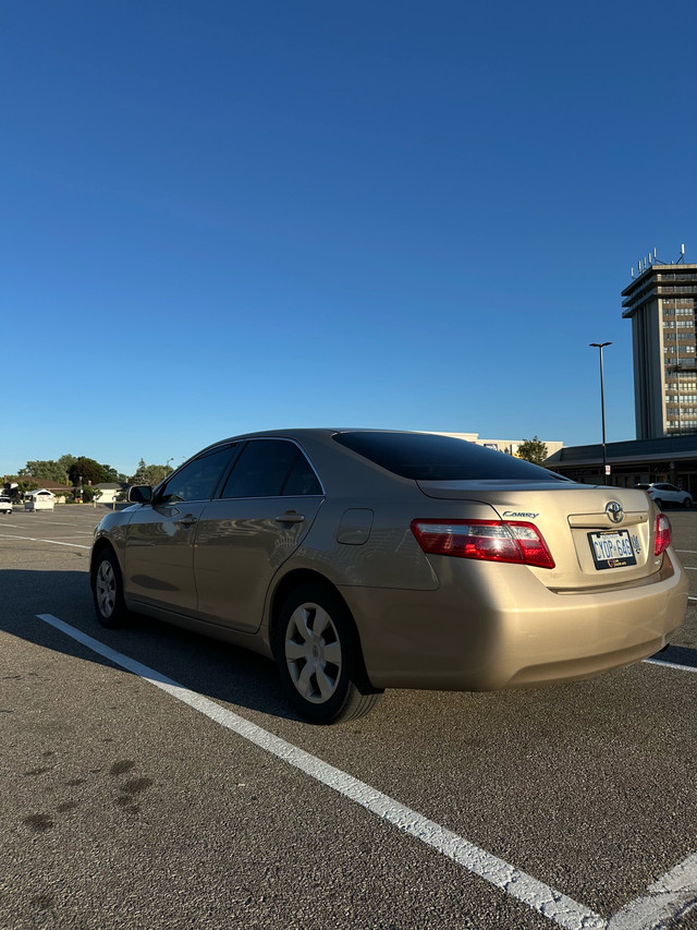 Toyota Camry LE40 in Cars & Trucks in Mississauga / Peel Region - Image 3