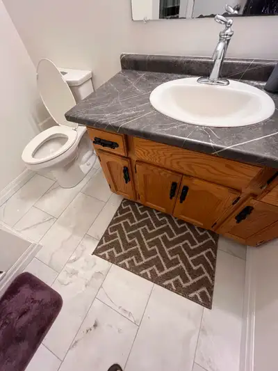 Private Basement Room for Rent – Available August 31 / September 1 A clean and quiet single private...