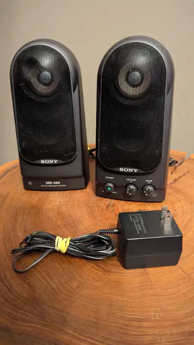 Selling vintage Sony speakers, View more