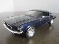 Plastic Model 1967 Mustang Fastback 1/25 Scale