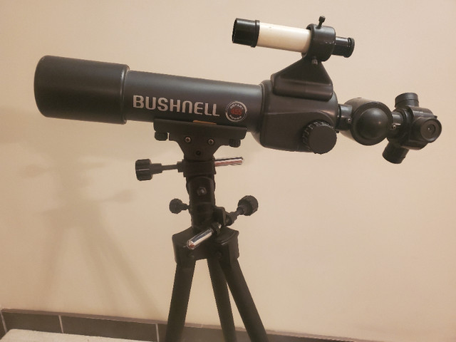 Telescope Bushnell in Hobbies & Crafts in Hamilton