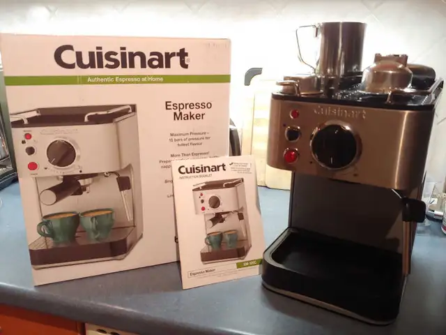 Cuisinart espresso machine EM-100C in Coffee Makers in Hamilton - Image 2