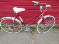 Vintage Women's Road King 3 Speed Bicycle 26"