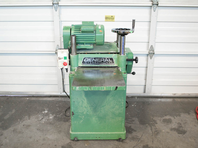 Looking for Woodworking Machinery in Power Tools in Whitehorse