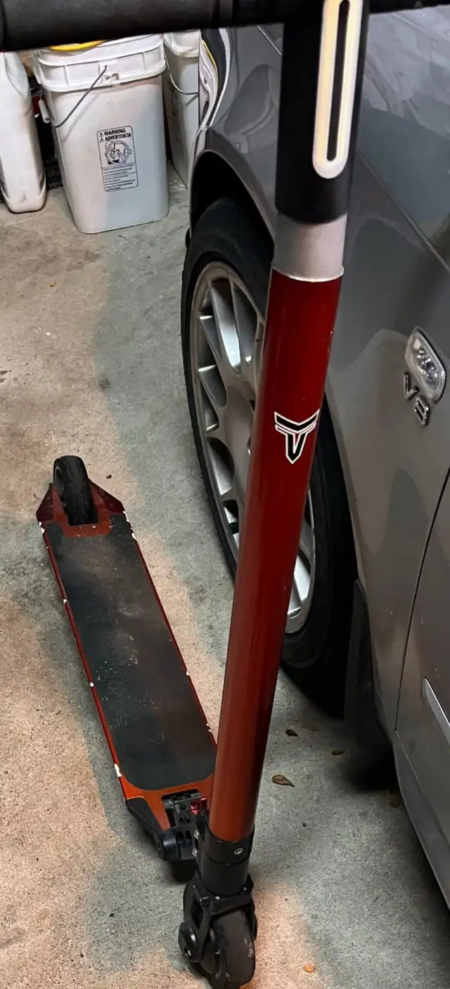 Electric scooter  in Other in Mississauga / Peel Region - Image 2