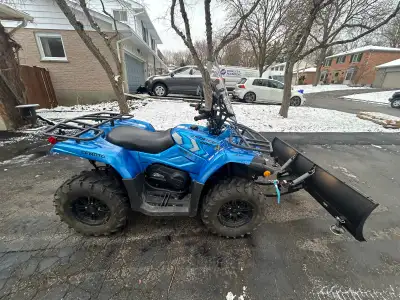 Still has warranty!! 2023 low kms under 300 kms $8300 obo