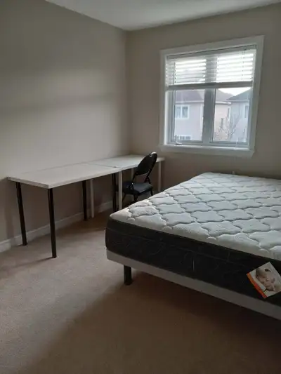 The room for rent （in the high tech zone)